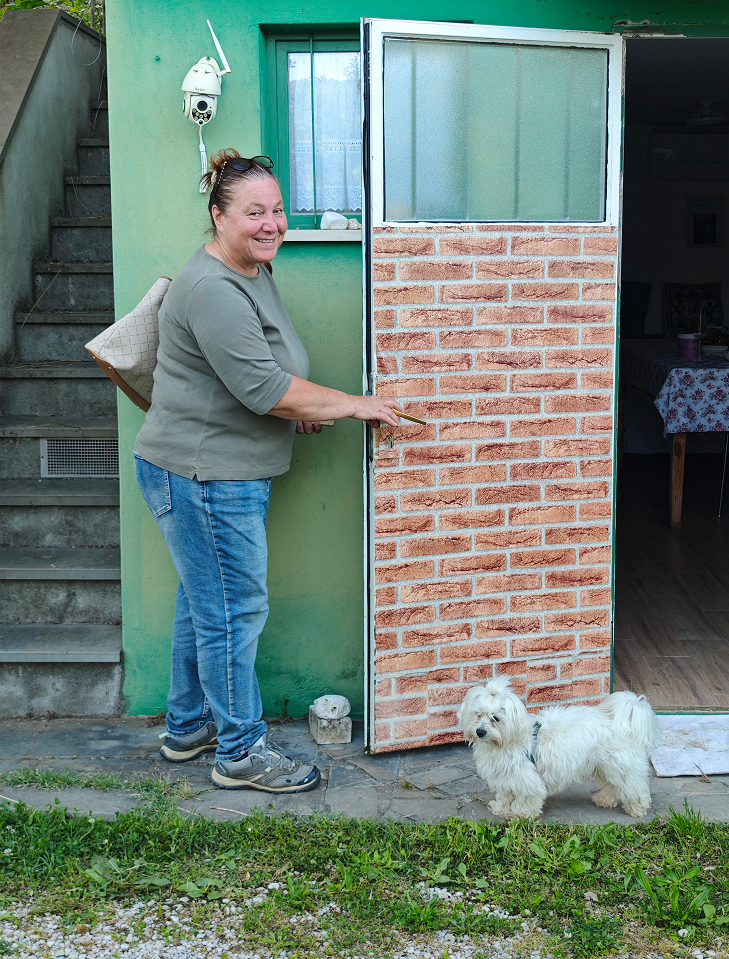 Orjana Hrvatin at her home